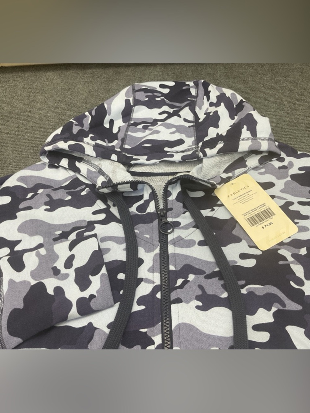 NWT Fabletics Woman’s’LEAH’ Navt Camo Oversized Hoodie Size XL 12-14